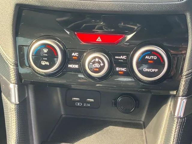 フォレスター（スバル）の車両写真