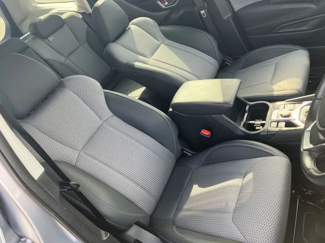 フォレスター（スバル）の車両写真