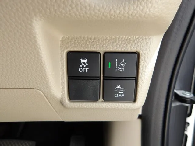 ホンダ　Ｎ　ＢＯＸ