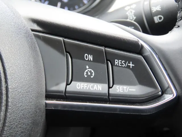 マツダ　ＭＡＺＤＡ６　セダン