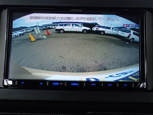 ダイハツ　タフト