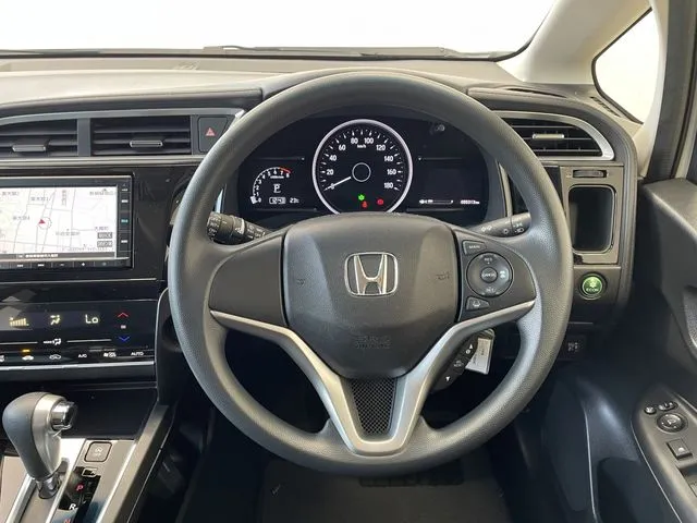 シャトル（ホンダ）の車両写真