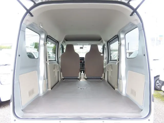 ニッサン　ＮＶ１００クリッパー