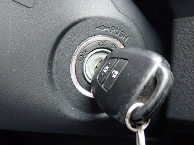 カローラフィールダー　ハイブリッド（トヨタ）の車両写真