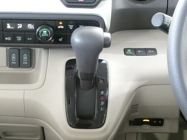 ホンダ　Ｎ　ＢＯＸ
