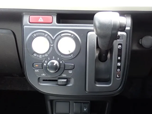 アルト（スズキ）の車両写真