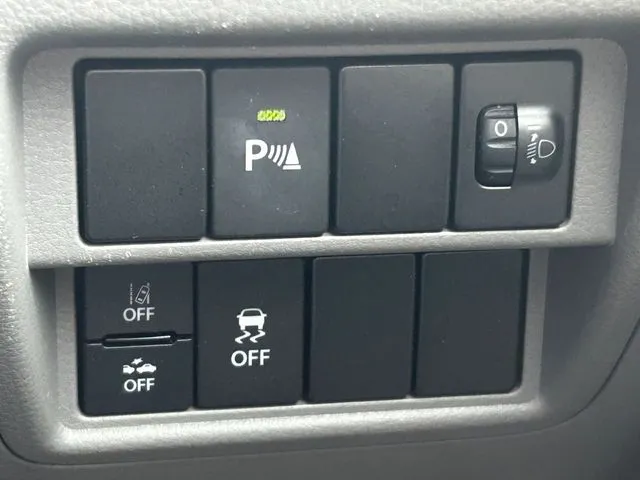エブリイバン（スズキ）の車両写真