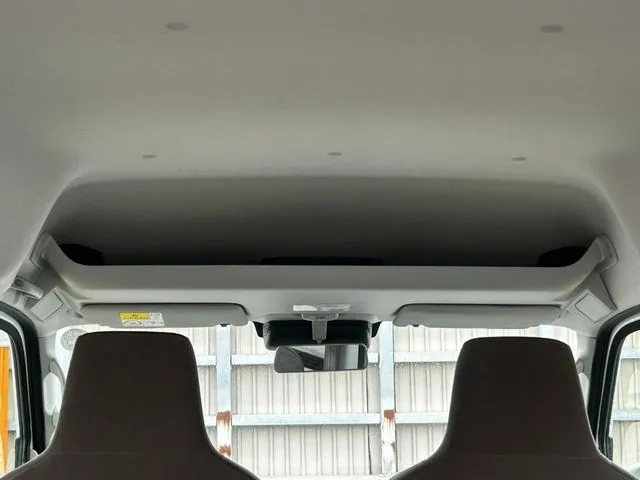エブリイバン（スズキ）の車両写真
