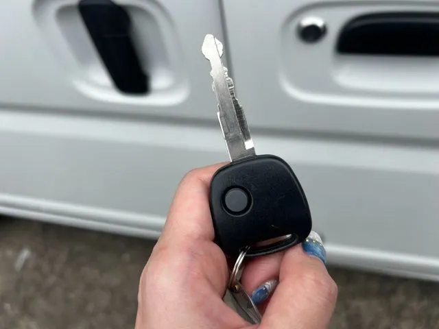 エブリイバン（スズキ）の車両写真