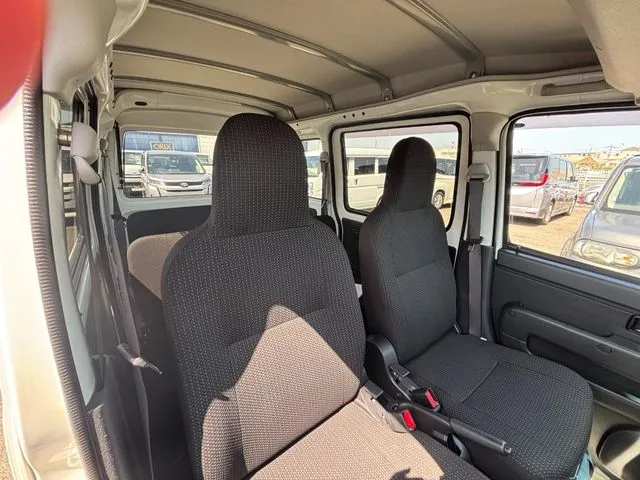 ハイゼットカーゴ　４ＷＤ（ダイハツ）の車両写真