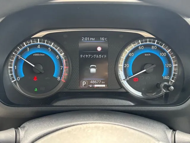 ルークス（ニッサン）の車両写真