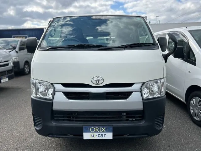 ハイエースバン　１．１５ｔ　２ＷＤ（トヨタ）の車両写真
