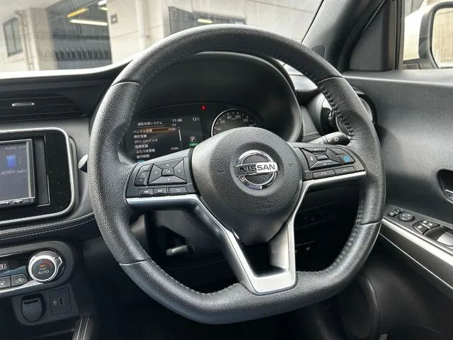 キックス（ニッサン）の車両写真