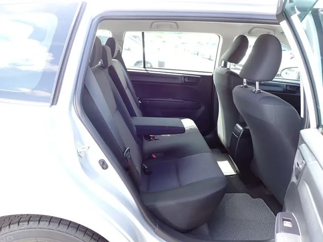 カローラフィールダー（トヨタ）の車両写真