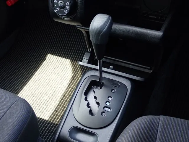 プロボックスバン　２ＷＤ（トヨタ）の車両写真