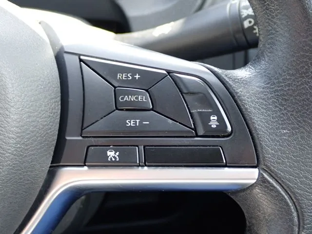 ノート（ニッサン）の車両写真