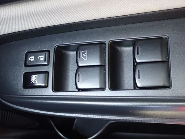 ノート（ニッサン）の車両写真