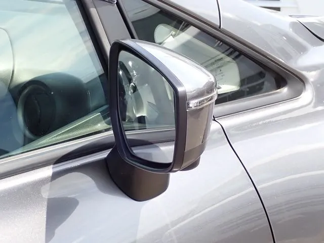 ノート（ニッサン）の車両写真