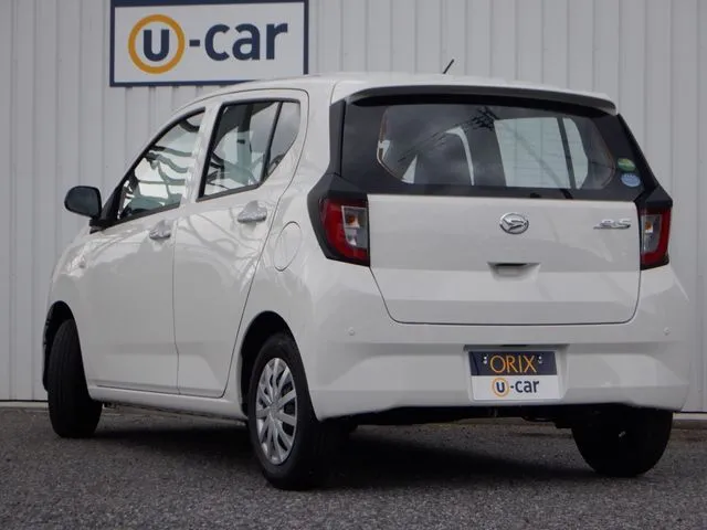 ミラ イース(ダイハツ)の車両写真