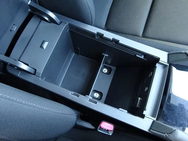 MAZDA3 セダン(マツダ)の車両写真
