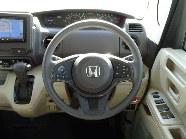 ホンダ N BOX