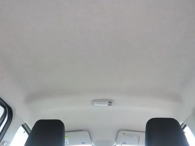 ミラ イース(ダイハツ)の車両写真