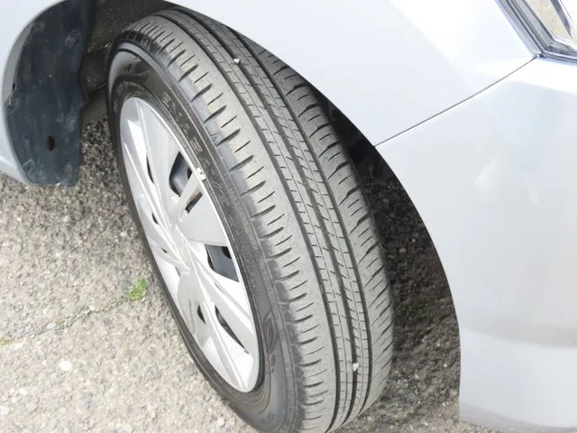 ミラ イース(ダイハツ)の車両写真