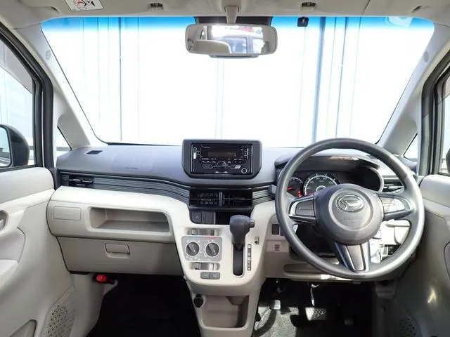 ムーヴ（ダイハツ）の車両写真