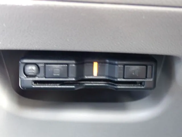 ムーヴ（ダイハツ）の車両写真