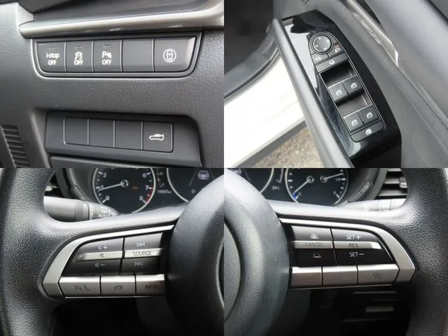 ＭＡＺＤＡ３　セダン（マツダ）の車両写真
