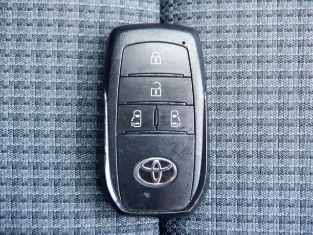 ノア（トヨタ）の車両写真