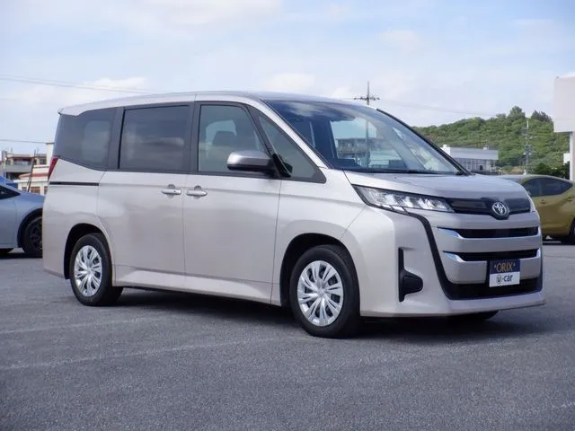 ノア（トヨタ）の車両写真