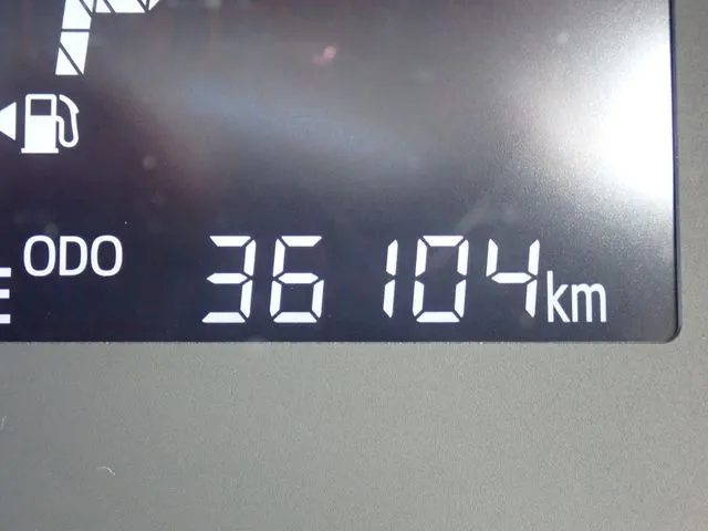 ミラ　イース（ダイハツ）の車両写真