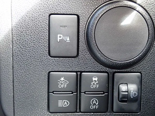 ミラ　イース（ダイハツ）の車両写真