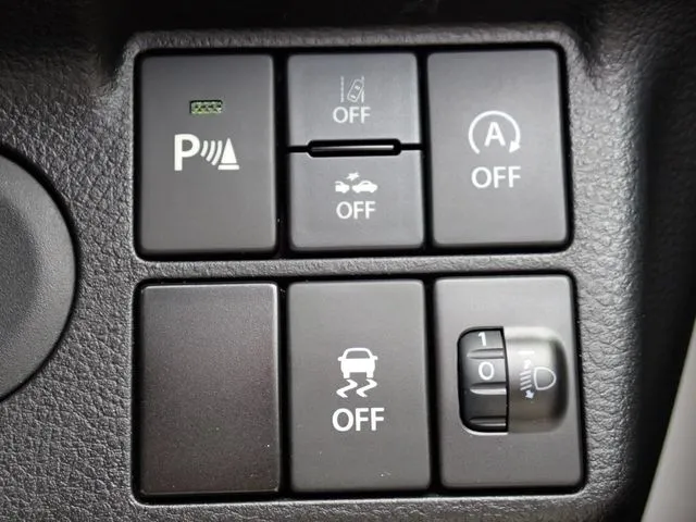 キャロル（マツダ）の車両写真
