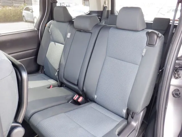 ノア（トヨタ）の車両写真