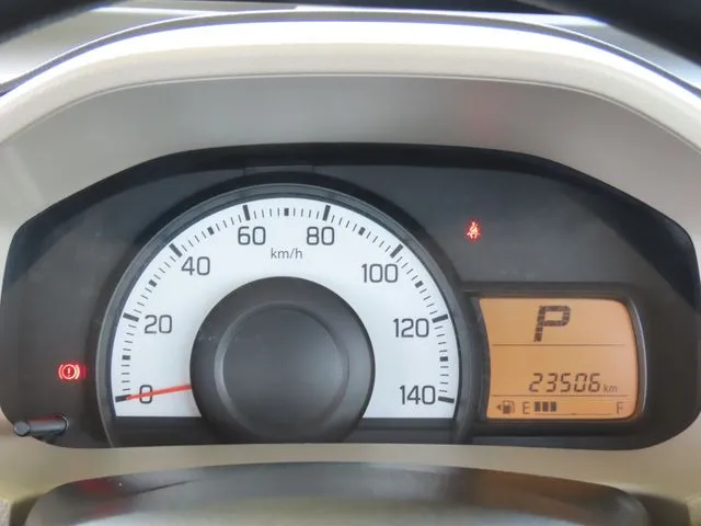アルト(スズキ)の車両写真