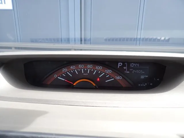 タント（ダイハツ）の車両写真
