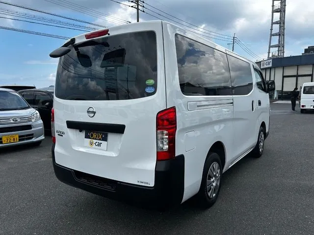 ＮＶ３５０キャラバン（ニッサン）の車両写真