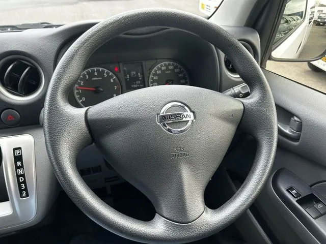 ＮＶ３５０キャラバン（ニッサン）の車両写真