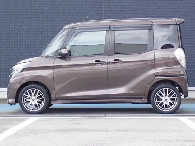 ニッサン デイズ ルークス