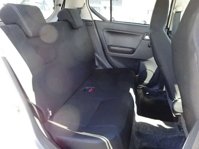 ミラ イース(ダイハツ)の車両写真
