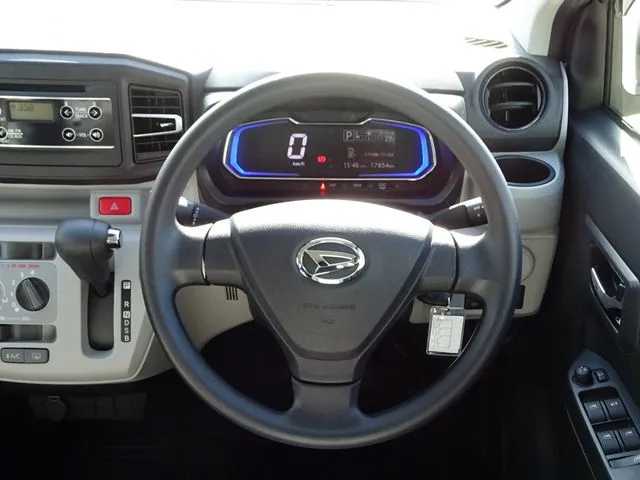 ミラ イース(ダイハツ)の車両写真