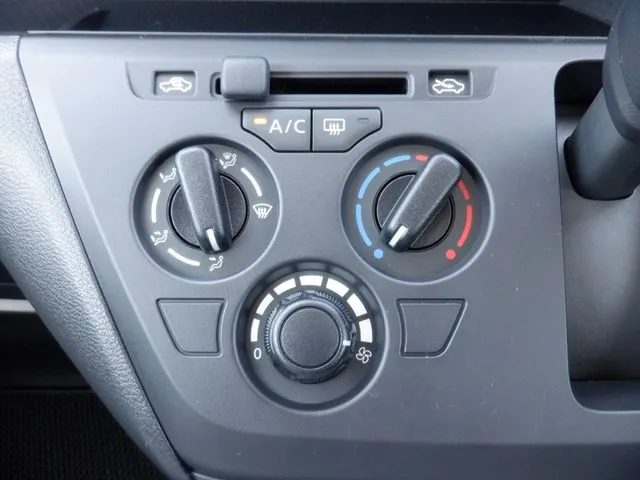 デイズ（ニッサン）の車両写真