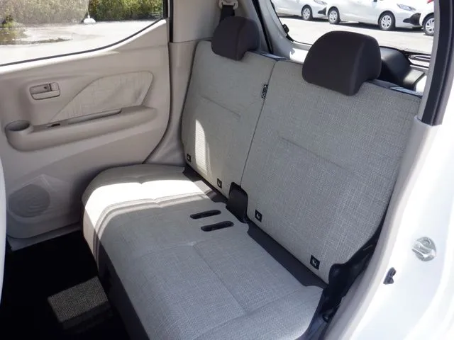 デイズ（ニッサン）の車両写真