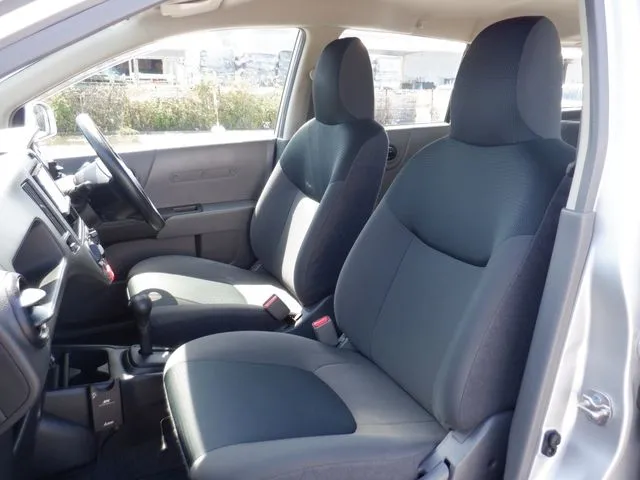 NV150 AD 2WD(ニッサン)の車両写真