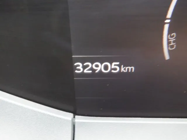 プリウス（トヨタ）の車両写真