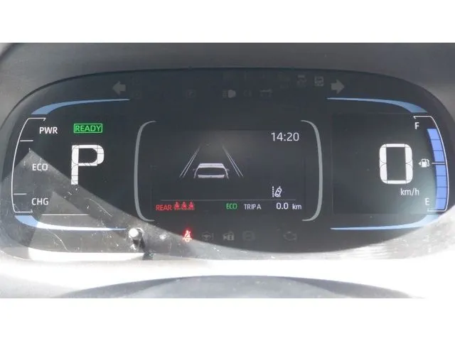アクア（トヨタ）の車両写真