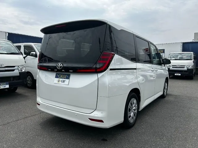 ノア（トヨタ）の車両写真