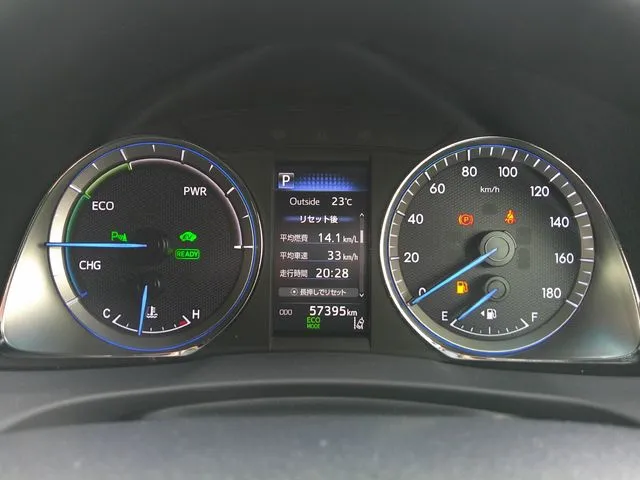 ハリアー　ハイブリッド（トヨタ）の車両写真